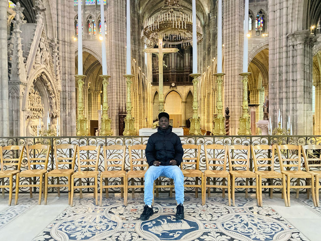 Samba dans la basilique de Saint-Denis
